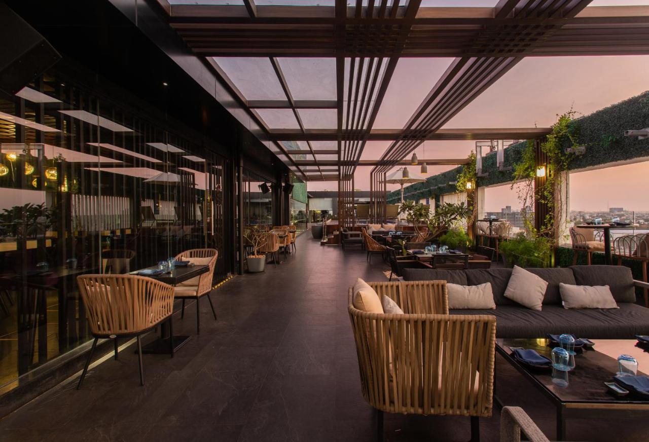 Hotel Novotel Chamiers Road
