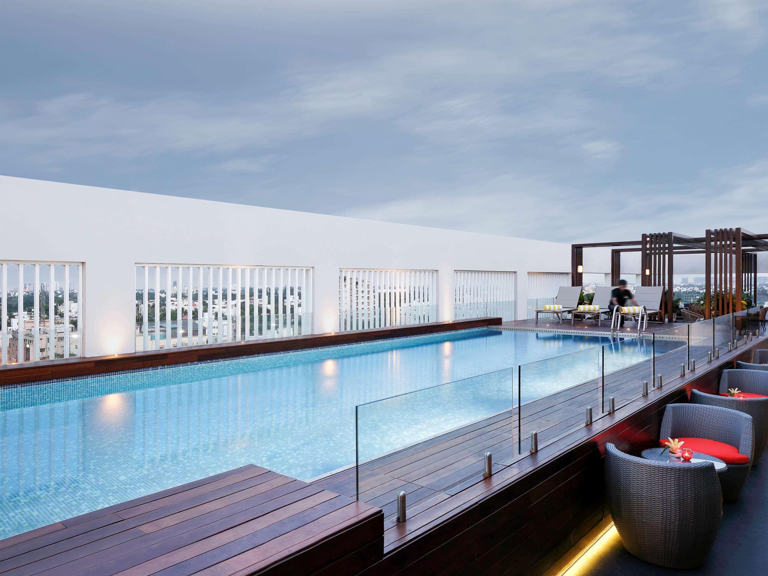 Novotel Chamiers Road 5* Chennai